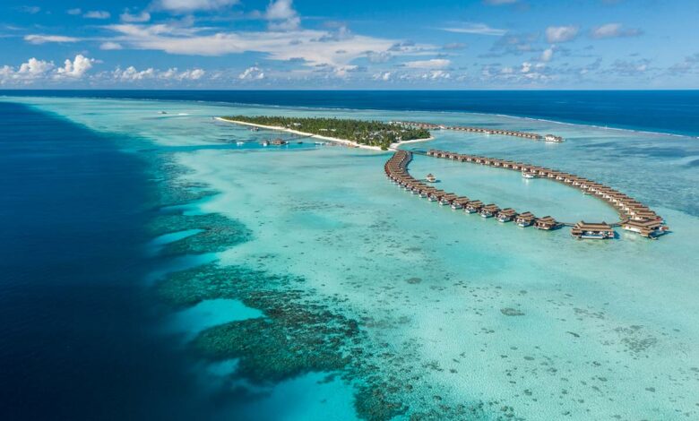 Maldivler'in güney kesiminde bulunan Gaafu Alifu Atolü üzerinde ki Pullman-Maldives Maamutaa Resort Oteli